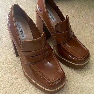 Steve Madden brown platform penny loafers